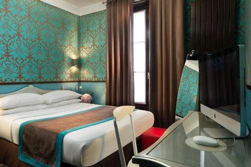 www.hotelsorbonne.com