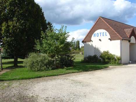 www.hoteldecormeray.fr
