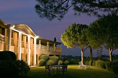www.hotelcastelprovence.fr