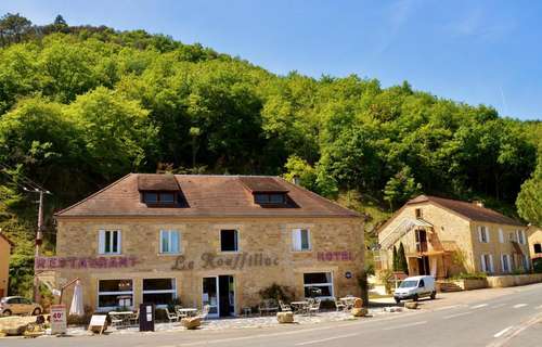 www.hotelrouffillacdordogne.com
