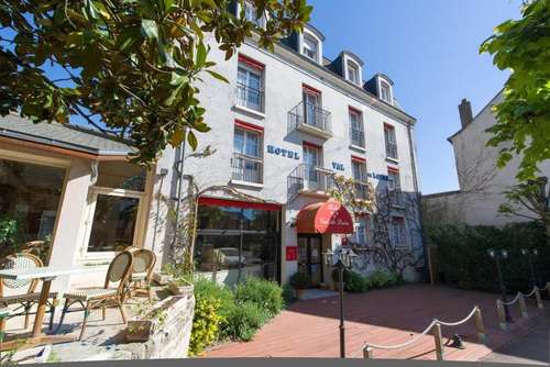 www.valdeloire-hotel.fr