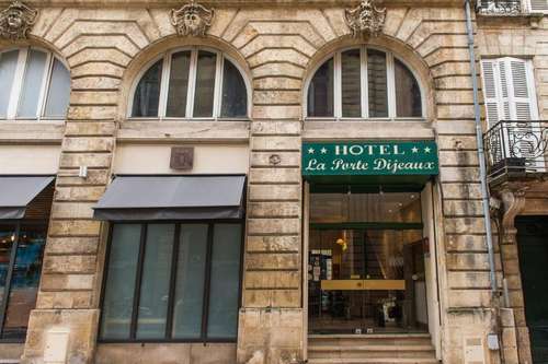 www.hotel-porte-dijeaux.com