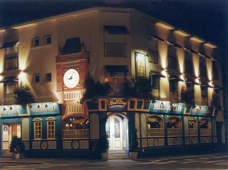 www.hotel-chenal-beauvais.fr