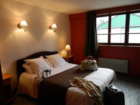 www.aubergeducolombier.com