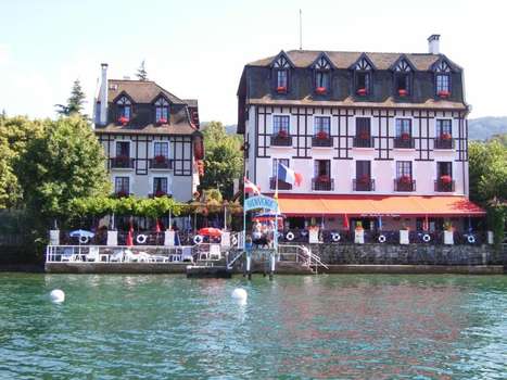 www.hotellescygnes.com