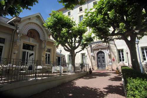 www.hoteldesthermes-lamalou.fr