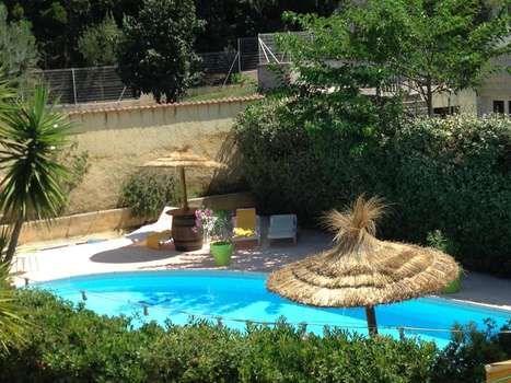 www.hotel-bormes-mimosas.com