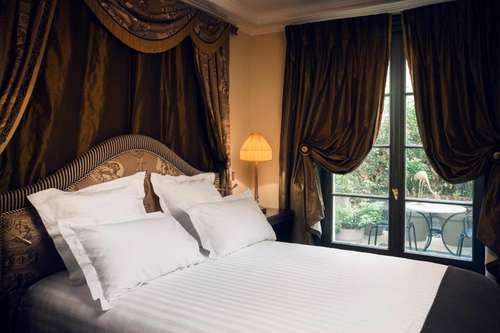 www.maisonathenee.com