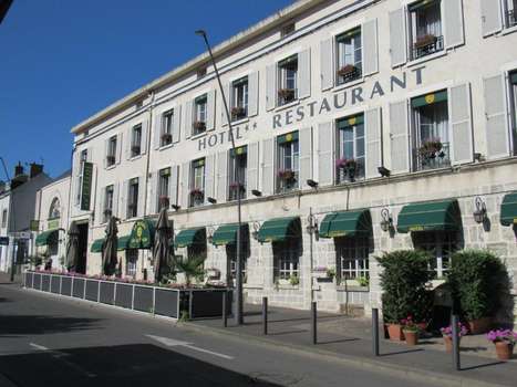 www.le-relais-de-la-poste.fr