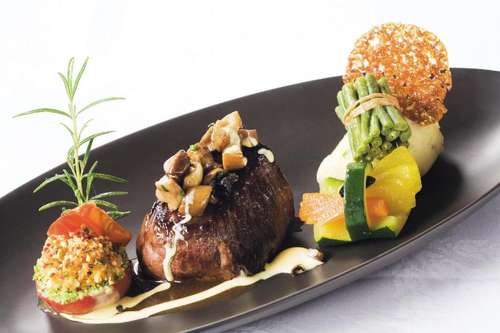 www.hoteldefrancevire.com