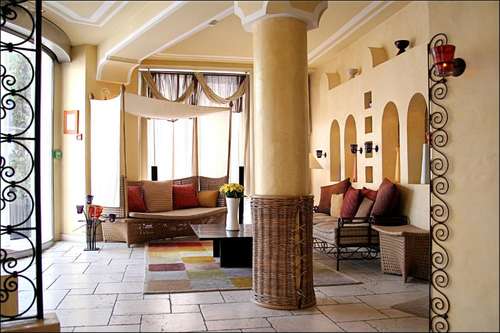 www.villa-royale-montsouris.com
