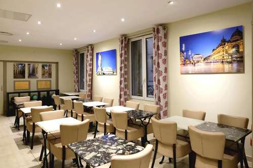www.hotel-montpellier-comedie.com