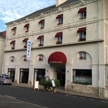 www.hotelunivers.fr