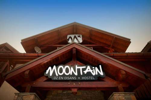 www.moontain-hostel.com