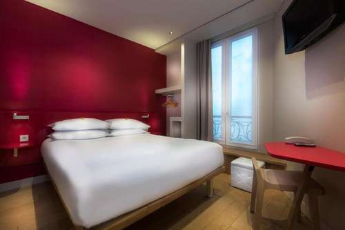 www.hotelandrea.paris