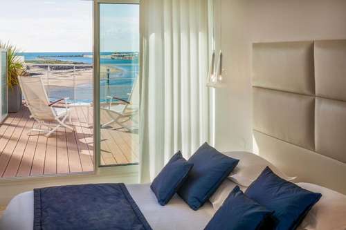 www.hotelmarine.com
