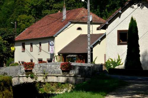 www.aubergedes3ponts.com