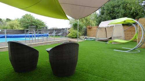 www.leparasol-iledere.com