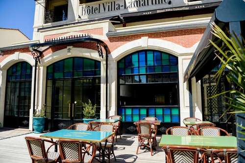 www.hotelvillalamartine.com