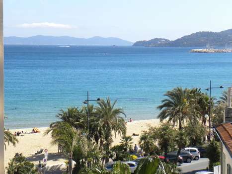 www.anglade-hotel.com