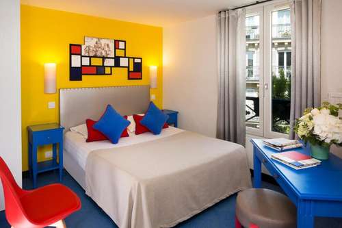 www.hotel-dumontdore.com