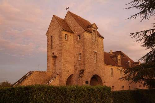 www.chateau-de-montrame.com