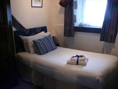 www.whitehartlewes.com