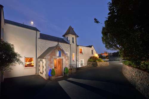 www.lafregatehotel.com