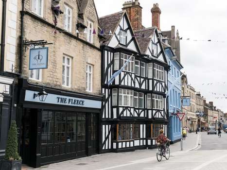 www.thefleececirencester.co.uk