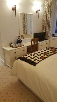 www.thetowerhotel-talgarth.com
