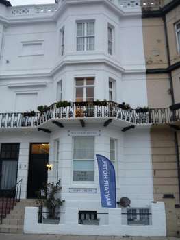 www.mayfair-hotel.com