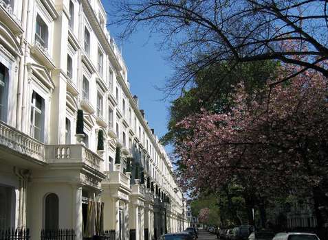 www.thecaesarhotel.com