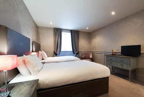 www.brooksedinburgh.com