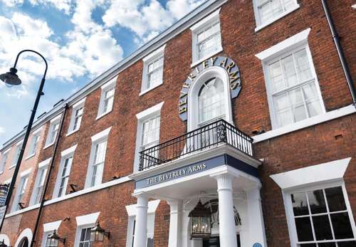 www.beverleyarms.co.uk