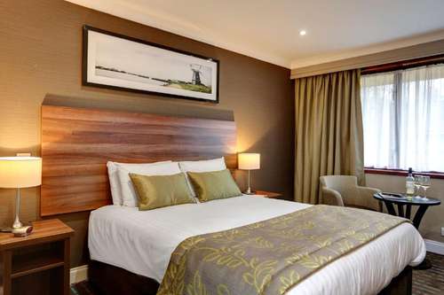 www.brookhotel.co.uk