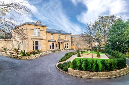 www.manorhouselindley.co.uk