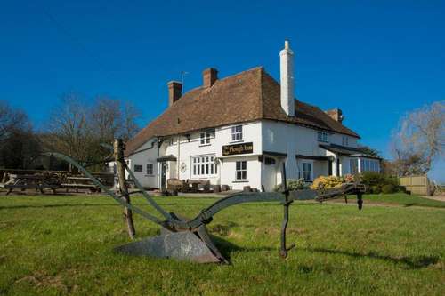 www.theploughinnstalisfield.co.uk