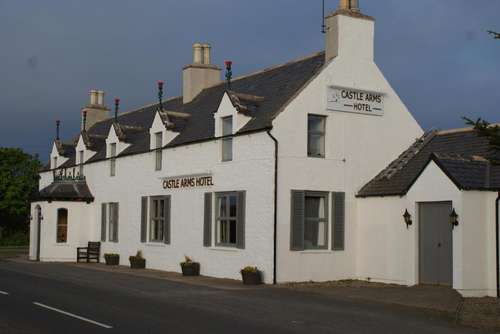 www.castlearmshotel.co.uk