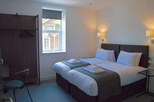 www.q8hotel.co.uk