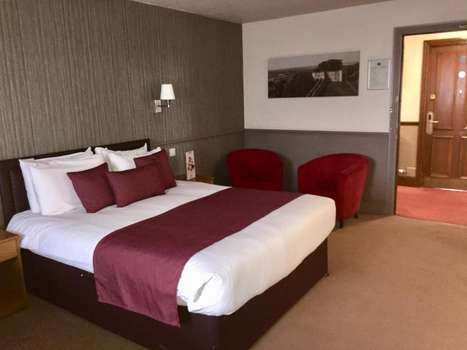 www.farmhouseinns.co.uk