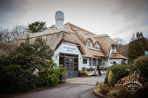 www.potters-heron.co.uk