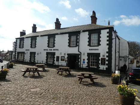 www.royaloakgarstang.co.uk