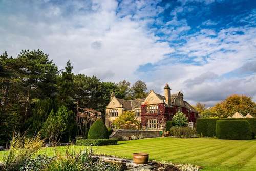 www.fischers-baslowhall.co.uk