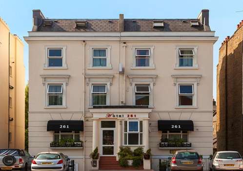 www.hotel261.com