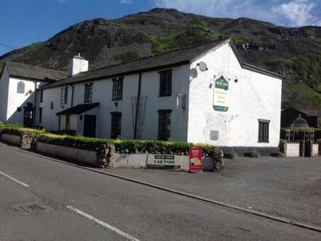 www.newinnhotel-llangynog.co.uk