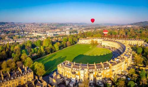 www.royalcrescent.co.uk