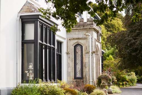 www.glazebrookhouse.com