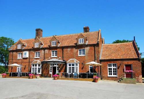 www.kingsheadnorthelmham.co.uk