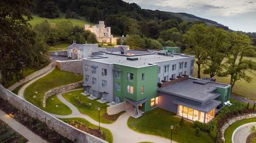 www.killeavycastle.com