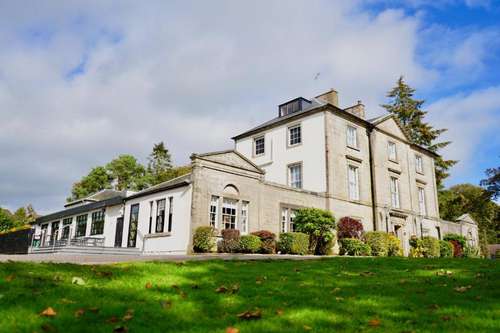 www.strathavenhotel.com
